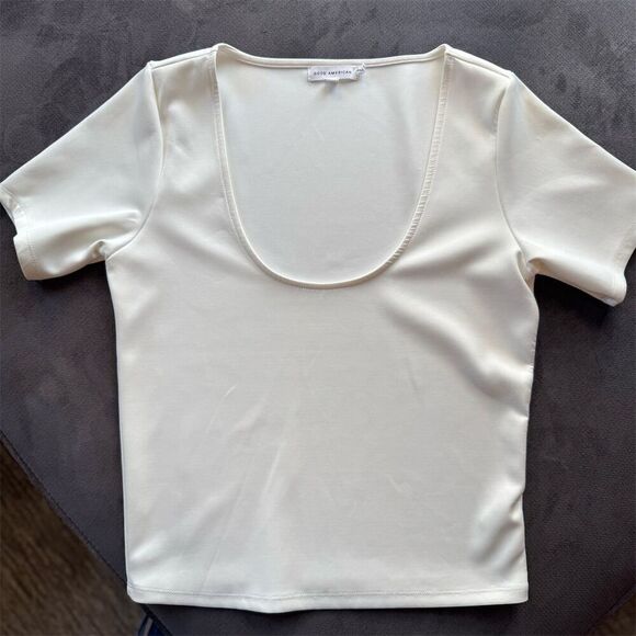 Good American Women's Lightweight Scuba Scoop Neck Stretch Crop Tee Size 2 - Picture 3 of 9